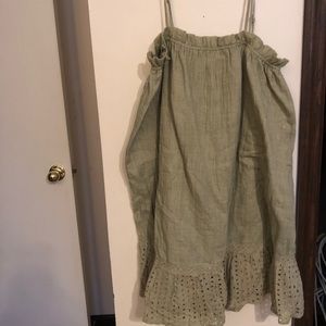 Umgee sage lace dress, size medium.